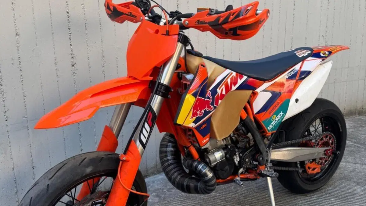 KTM 300 EXC E (2016)  (2)