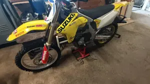 Suzuki RM 450 Z (2005 - 06)  (2)