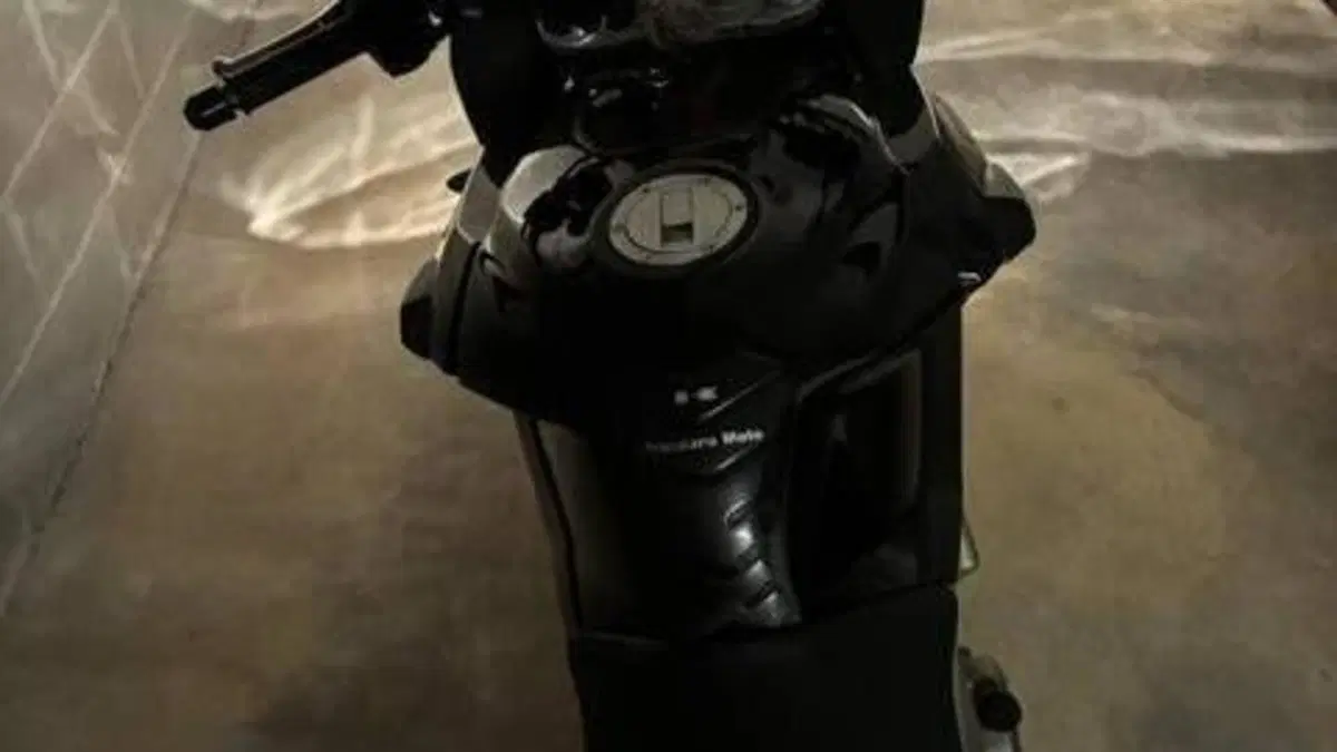 Aprilia Shiver 750 GT (2009 - 11)  (2)