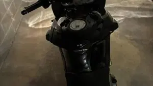 Aprilia Shiver 750 GT (2009 - 11)  (2)