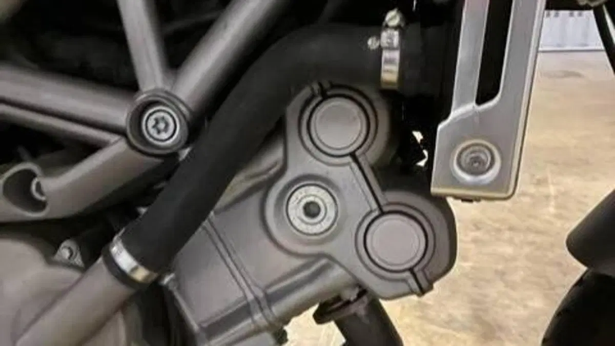 Aprilia Shiver 750 GT (2009 - 11)  (7)