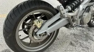 Aprilia Shiver 750 GT (2009 - 11)  (10)