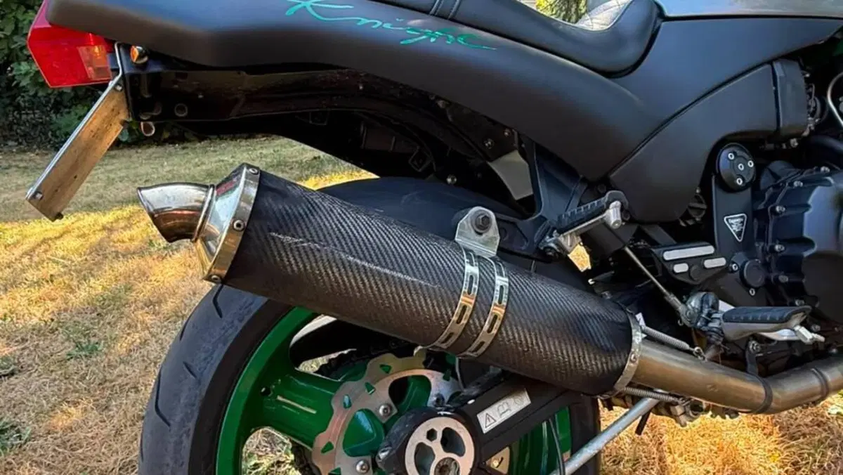 Triumph Speed Triple 900 (1993 - 02)  (4)