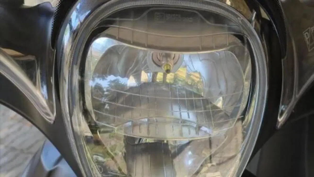 Piaggio Beverly 350 Police ABS-ASR (2018 - 20)  (15)