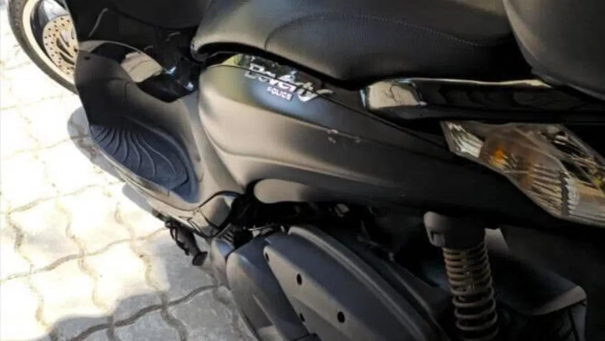 Piaggio Beverly 350 Police ABS-ASR (2018 - 20)  (7)