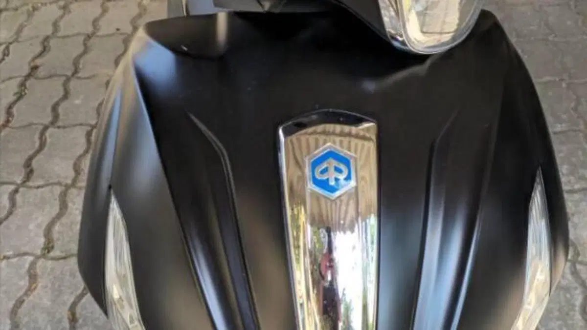 Piaggio Beverly 350 Police ABS-ASR (2018 - 20)  (5)