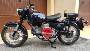 Moto Guzzi   (12)