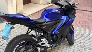 Yamaha YZF R125 (2023 - 26)  (2)
