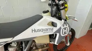 Husqvarna FE 350 (2023)  (6)