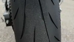Yamaha MT-07 Y-AMT (2025 - 26)  (6)