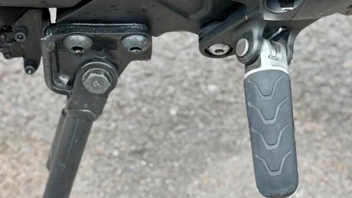 Yamaha MT-07 Y-AMT (2025 - 26)  (8)