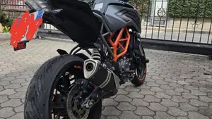 KTM 125 Duke (2021 - 23)  (2)