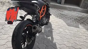 KTM 125 Duke (2021 - 23)  (3)