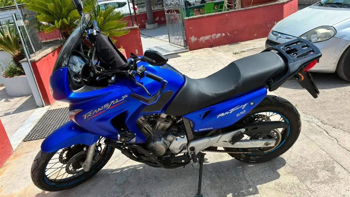 Honda Transalp XL 650V (2000 - 04) 