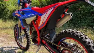 Betamotor RR 125 2T Enduro Race (2025)  (4)