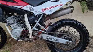 Husqvarna TE 125 (2010 - 13)  (4)