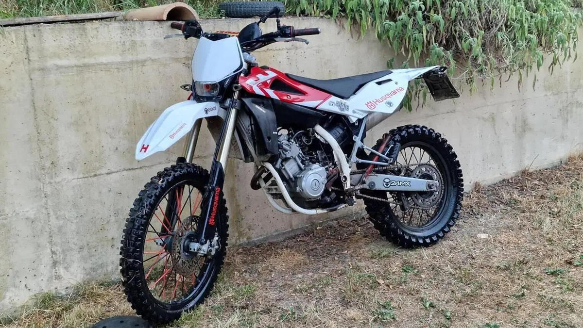 Husqvarna TE 125 (2010 - 13)  (5)
