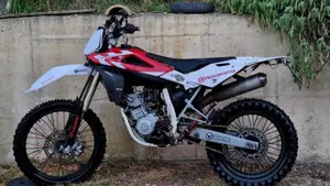 Husqvarna TE 125 (2010 - 13)  (6)