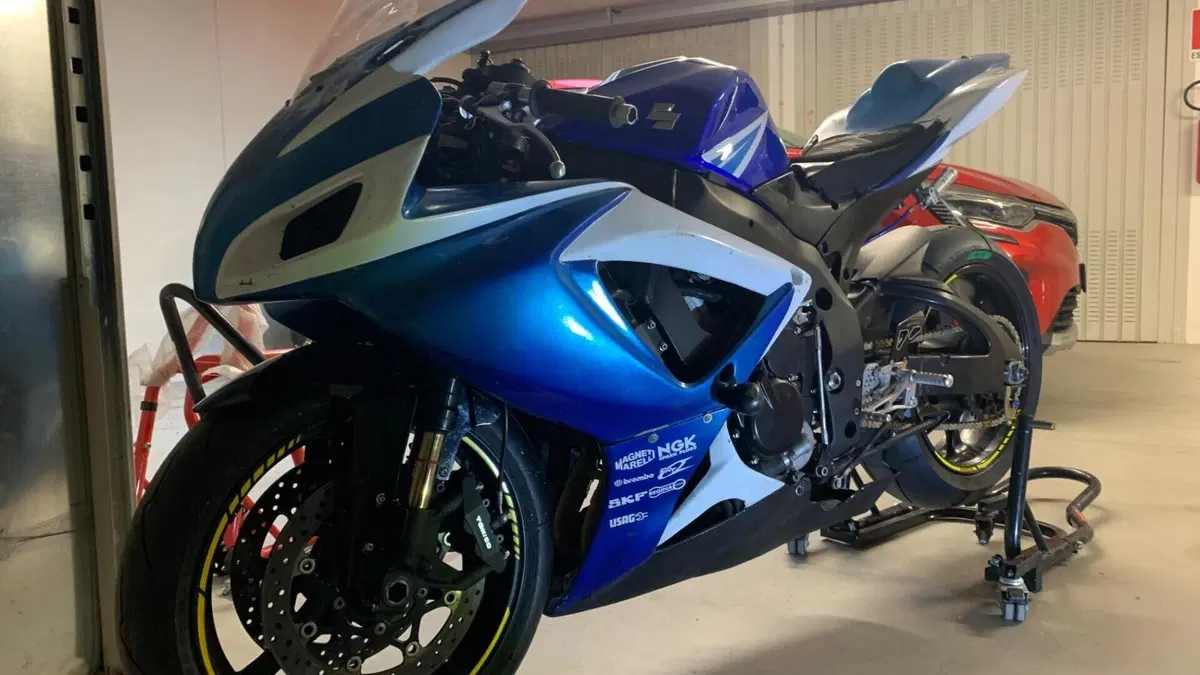 Suzuki GSX R 750 (2006 - 07) 