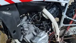 Husqvarna TE 125 (2010 - 13)  (3)