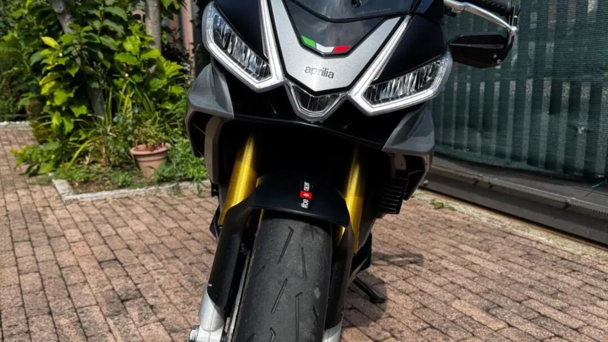 Aprilia Tuono V4 (2021 - 24)  (6)