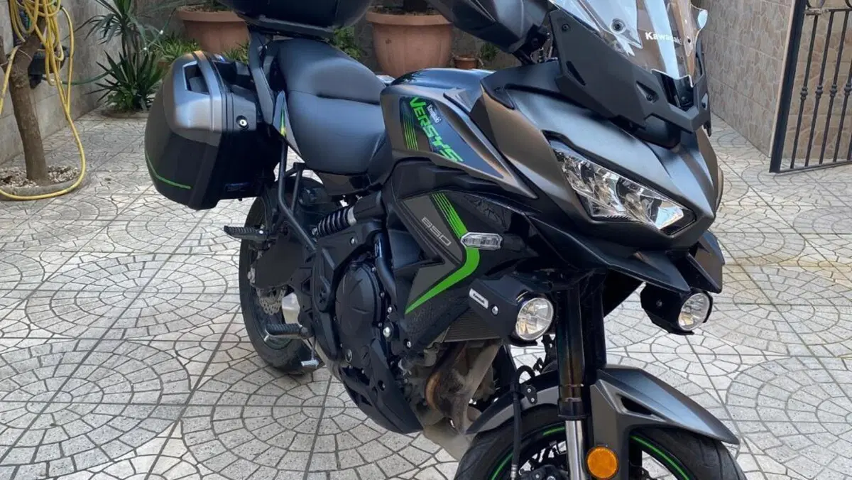 Kawasaki Versys 650 Grand Tourer (2025 - 26)  (2)