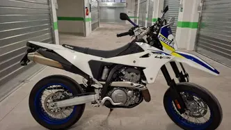 Suzuki DR-Z4SM (2025 - 26) usata