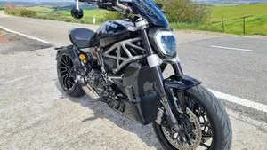 Ducati XDiavel 1262 S (2016 - 20)  (2)