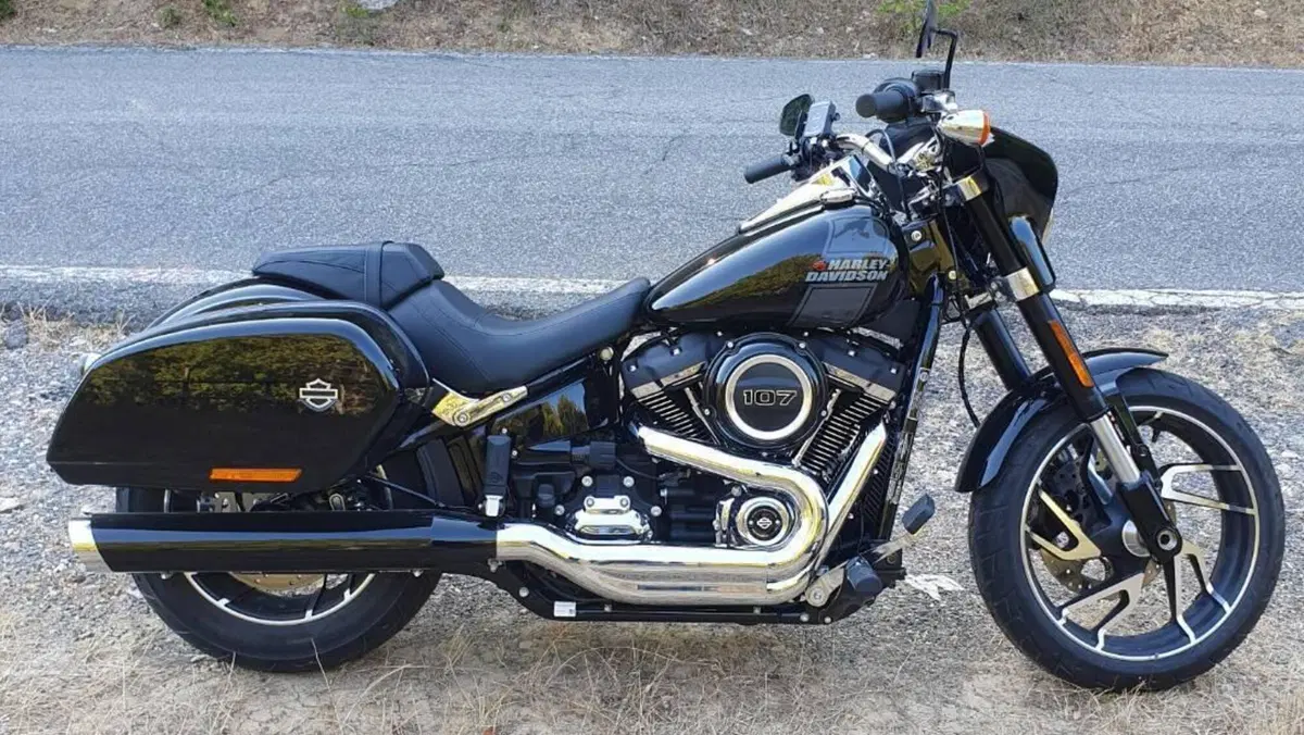 Harley-Davidson Sport Glide (2021 - 25) 
