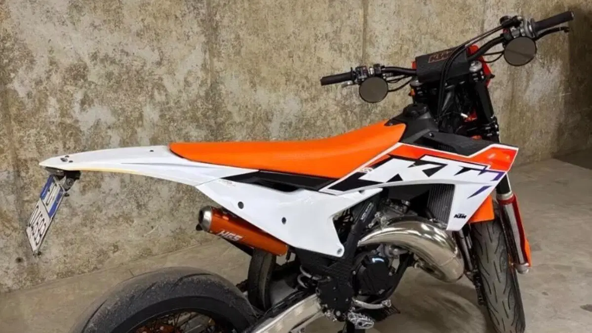 KTM 125 SX (2023)  (5)