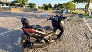 Yamaha X-Max 300 (2021 - 24)  (6)