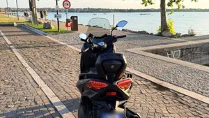 Yamaha X-Max 300 (2021 - 24)  (7)
