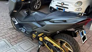 Yamaha T-Max 560 Tech Max (2022 - 24)  (5)