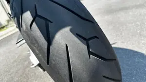 Aprilia Dorsoduro 750 (2009 - 14)  (4)