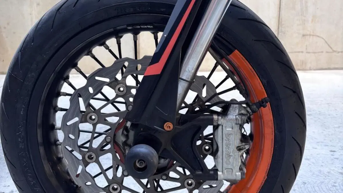 KTM 690 SMC (2008- 11)  (5)