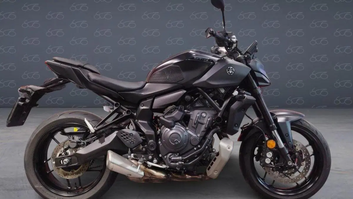 Yamaha MT-07 Y-AMT (2025 - 26) 