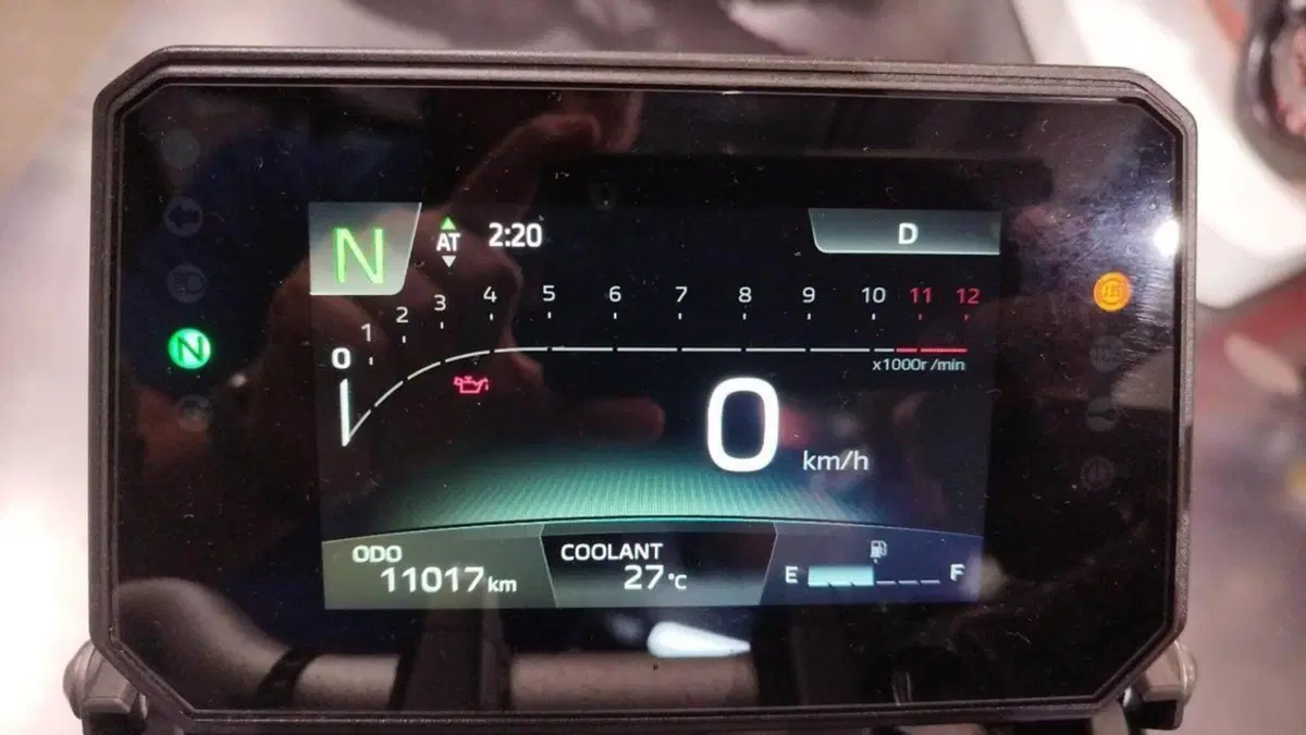 Yamaha MT-07 Y-AMT (2025 - 26)  (5)