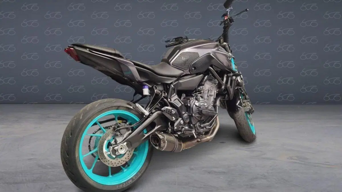 Yamaha MT-07 (2021 - 24)  (2)