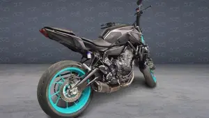 Yamaha MT-07 (2021 - 24)  (2)