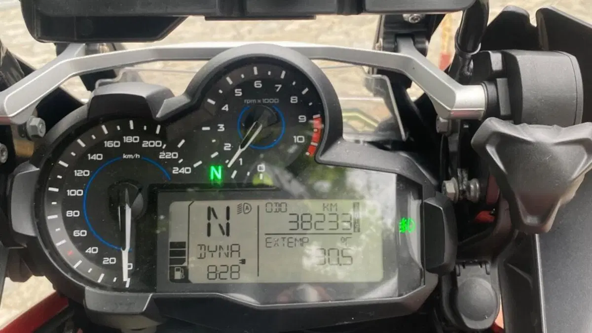 Bmw R 1200 GS Adventure (2017 - 18)  (6)