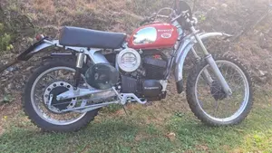 Husqvarna   (2)