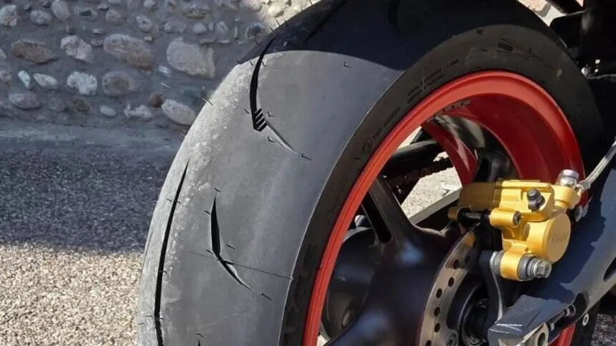 Triumph Street Triple (2007 - 12)  (5)