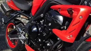 Triumph Street Triple (2007 - 12)  (7)