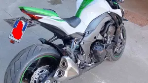 Kawasaki Z 1000 ABS (2014 - 16)  (4)
