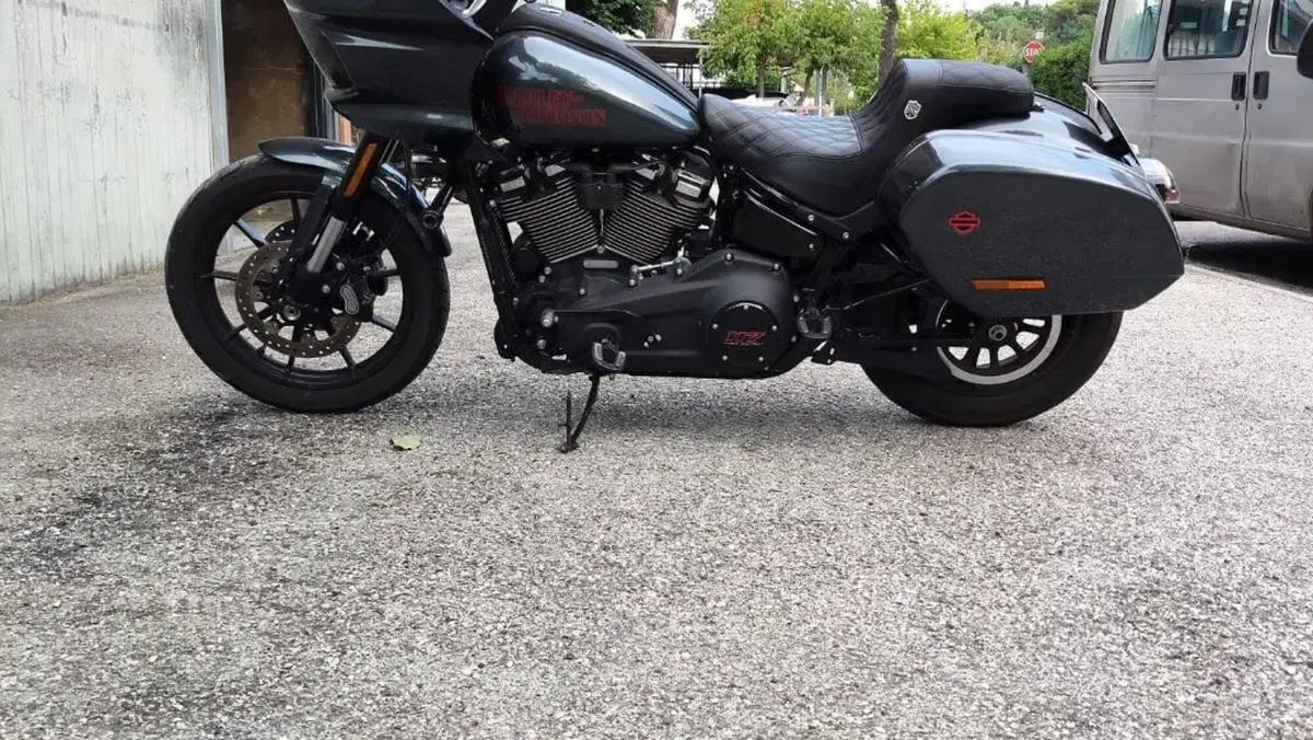 Harley-Davidson Low Rider ST (2025 - 26)  (2)
