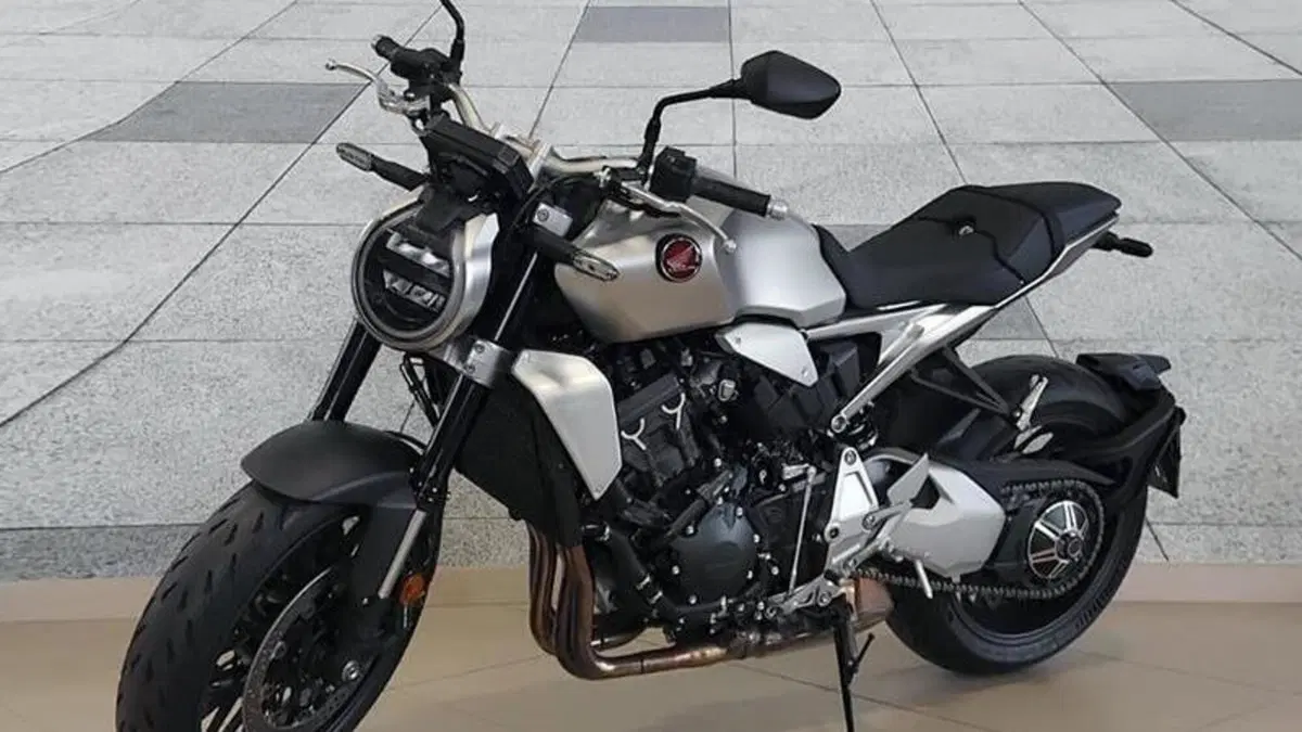 Honda CB 1000 R (2021 - 25)  (2)