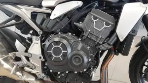 Honda CB 1000 R (2021 - 25)  (8)