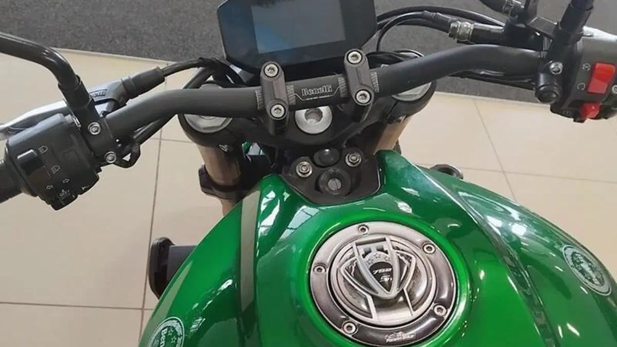 Benelli 752 S (2019 - 20)  (6)