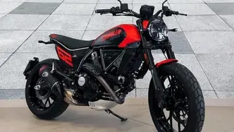 Ducati Scrambler 800 Full Throttle (2023 - 24) usata