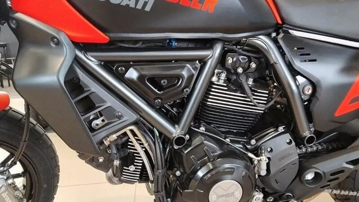 Ducati Scrambler 800 Full Throttle (2023 - 24)  (4)